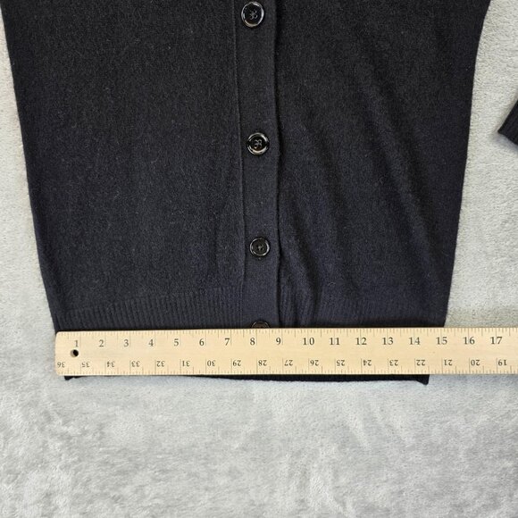 C by Bloomingdale's Sweater Womens XS Cashmere V Neck Cardigan New - Picture 8 of 9